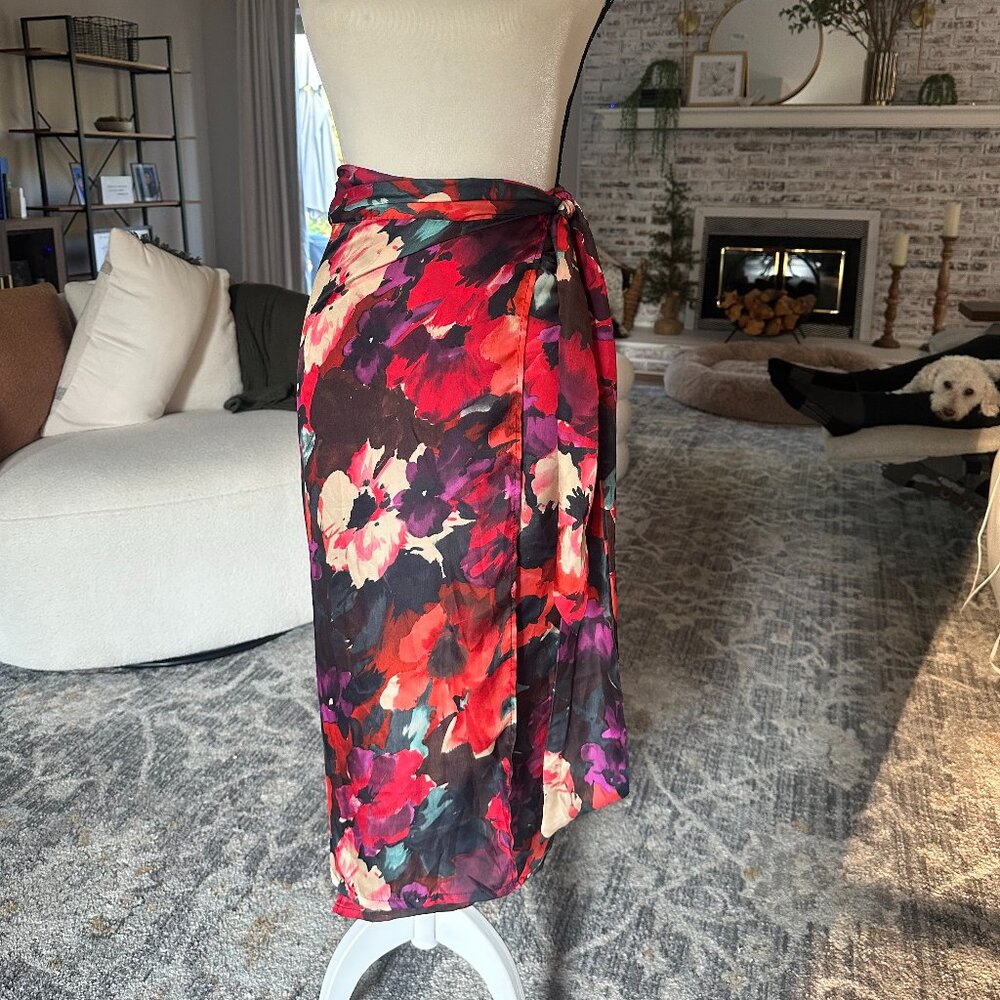 *NWOT* VICI Silk Floral Wrap Skirt